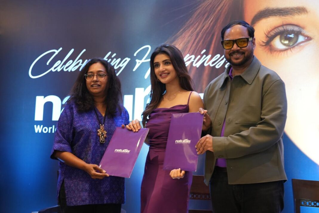 WhatsApp Image 2025-12-16 at 11.00.56 PM